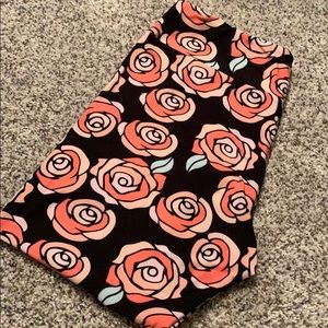 Rose Capri Leggings
